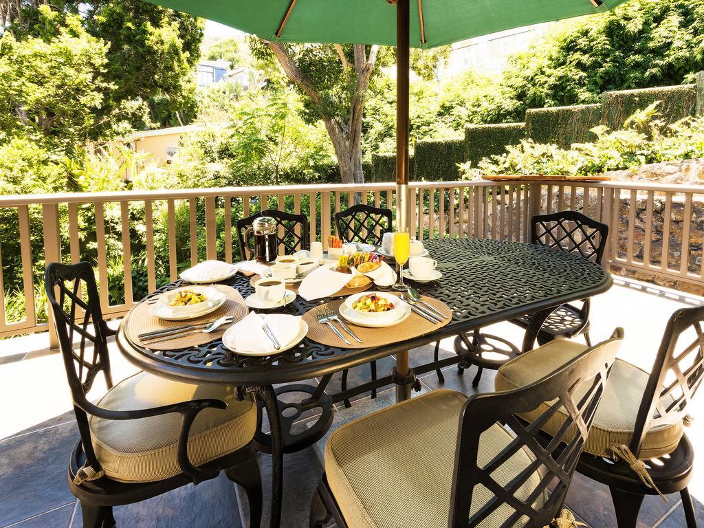 Wilderness Manor Hotel Екстериор снимка